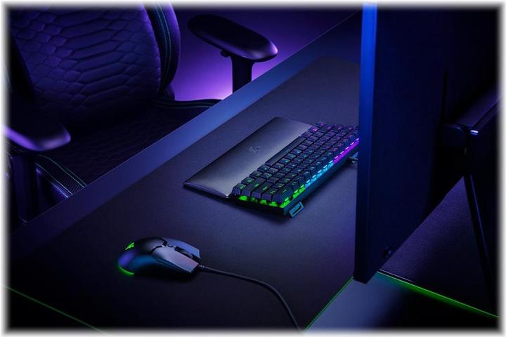 Actual product image Razer Ergonomic wrist rest for mini keyboards