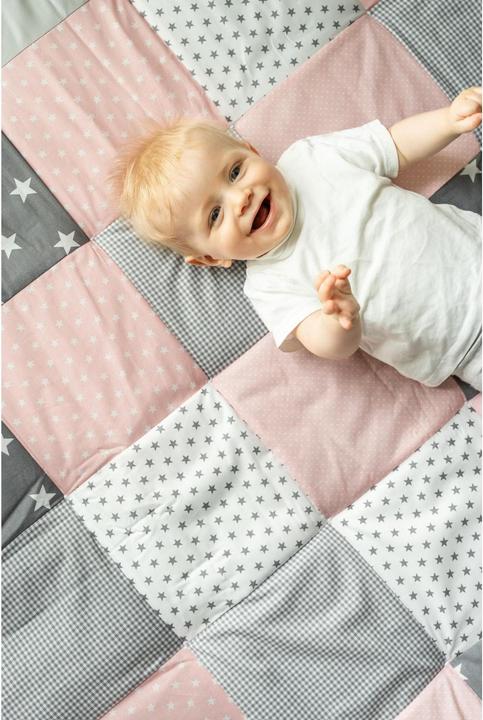 Produktbild Ullenboom Krabbeldecke Sterne rosa 120 cm x 120