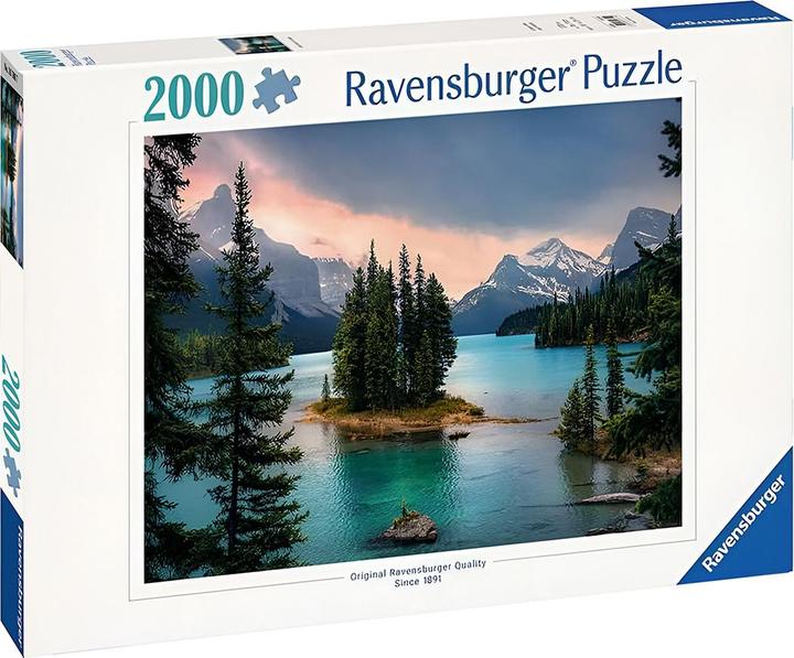 Actual product image Ravensburger Spirit Island Canada (2000 pieces)