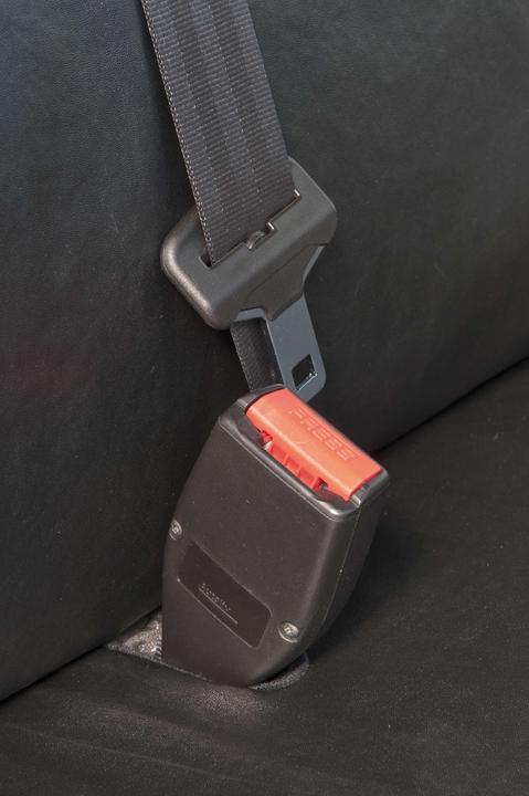 Image du produit Walser Housses de siège pour Opel Vivaro, Renault Trafic, Nissan Primastar, ES et DB avant BJ 06/2001 -
