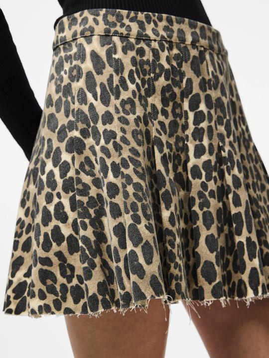 Actual product image Pieces PCJUNIA PLISSEE DENIM LEOPRINT Minirock (S)
