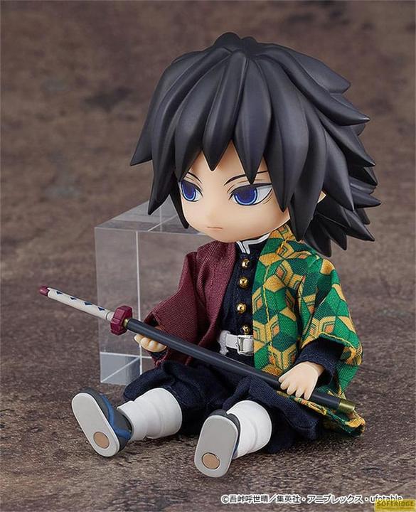 Actual product image Good Smile Company Demon Slayer: Kimetsu no Yaiba figurine Nendoroid Doll Giyu Tomioka 14 cm
