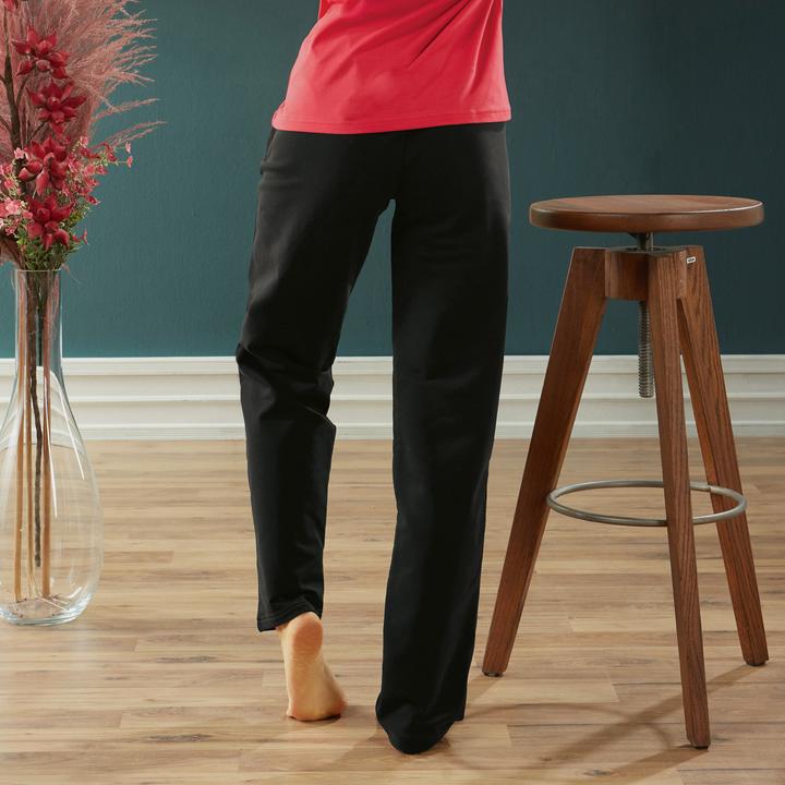 Actual product image Erwin Müller Long leisure trousers for women (40)