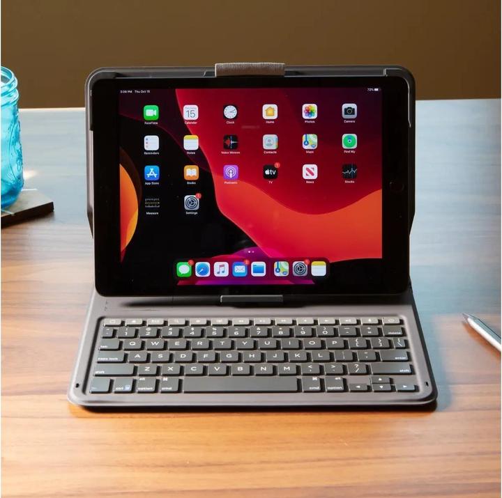 Actual product image Zagg Messenger Folio 2 (CH, iPad 2025 (11th gen), iPad 2022 (10th Gen))