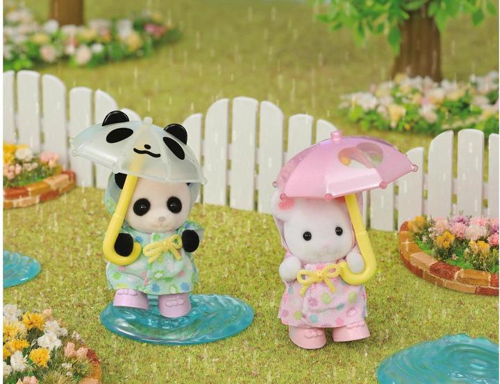 Actual product image Sylvanian Families Adventure kindergarten friends "Rainy weather"