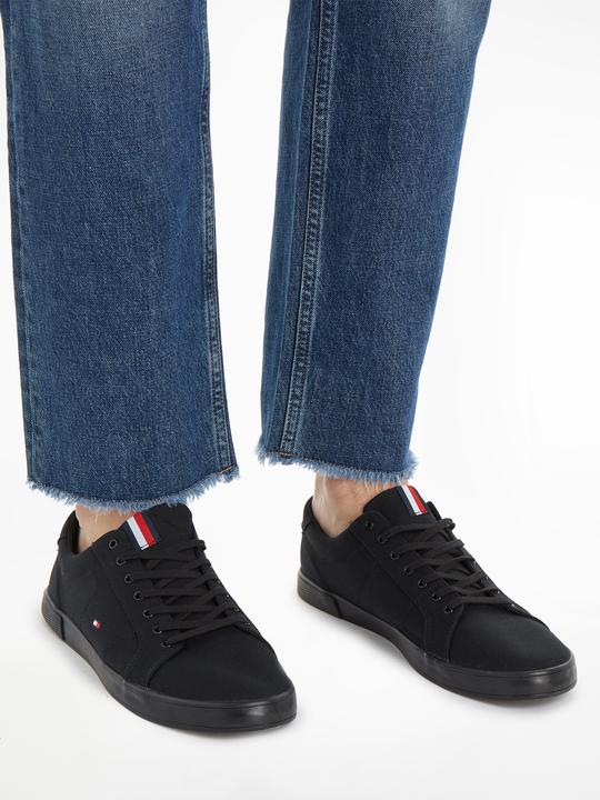 Produktbild Tommy Hilfiger H2285ARLOW 1D (41)