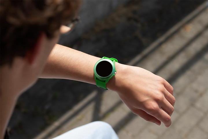Produktbild Forever Smartwatch Colorum CW-300 xGreen