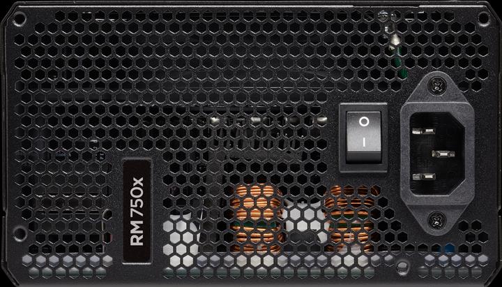 Actual product image Corsair RM750x *2018* (750 W)