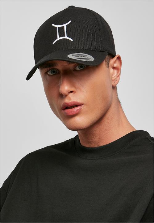 Produktbild Mister Tee Zodiac YP Classics 5-Panel Premium Curved Visor Snapback Cap (One Size)