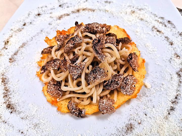 Actual product image Smartbox Exceptional dinner for 2 in Italy or France (2 pers.)