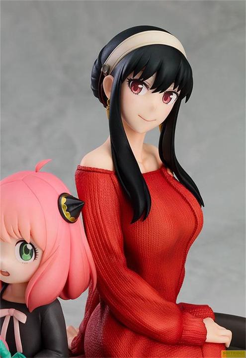 Actual product image Good Smile Company Spy x Family - Any & Yor Forger 1/7