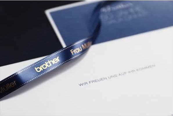 Immagine prodotto Brother TZe-RN34 (1.20 cm, Blu, Oro)