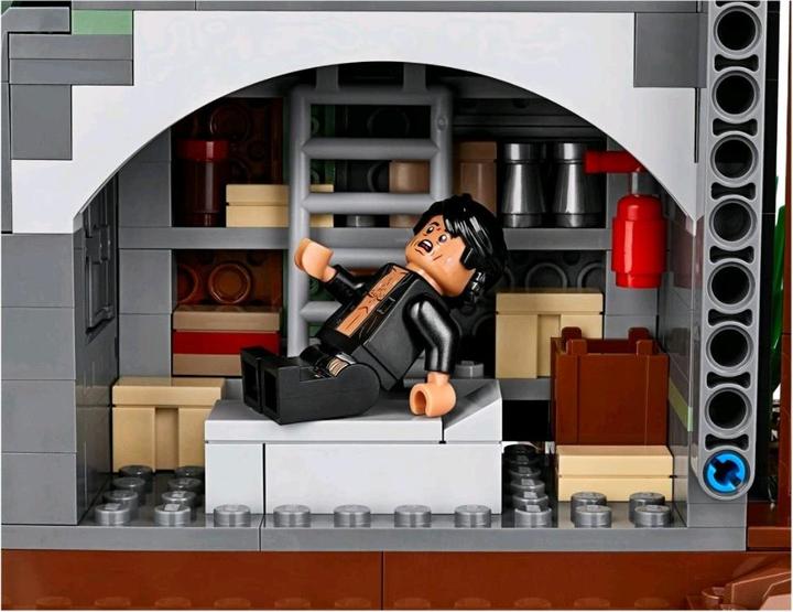 Actual product image LEGO Jurassic Park: T. Rex's devastation (75936, LEGO Jurassic World)