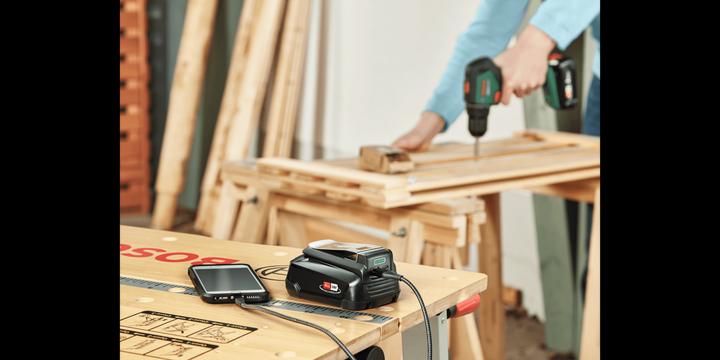 Produktbild Bosch Home & Garden Ladegerät (18 V)