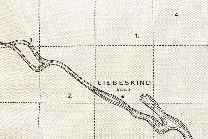 Produktbild Liebeskind Berlin Shopper Canvas XL (65 l)