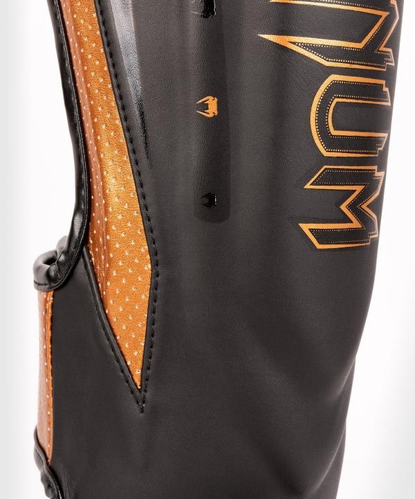 Image du produit Venum Elite Evo Shinguards (XL)