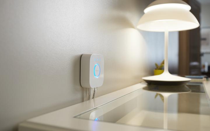 Actual product image Philips Hue White Ambiance Starter Set (E27, 11 W, 1100 lm, 3 x, F)