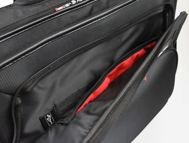 Actual product image Monolith Deluxe laptop case (180 l, Hand luggage (up to 50 litres))