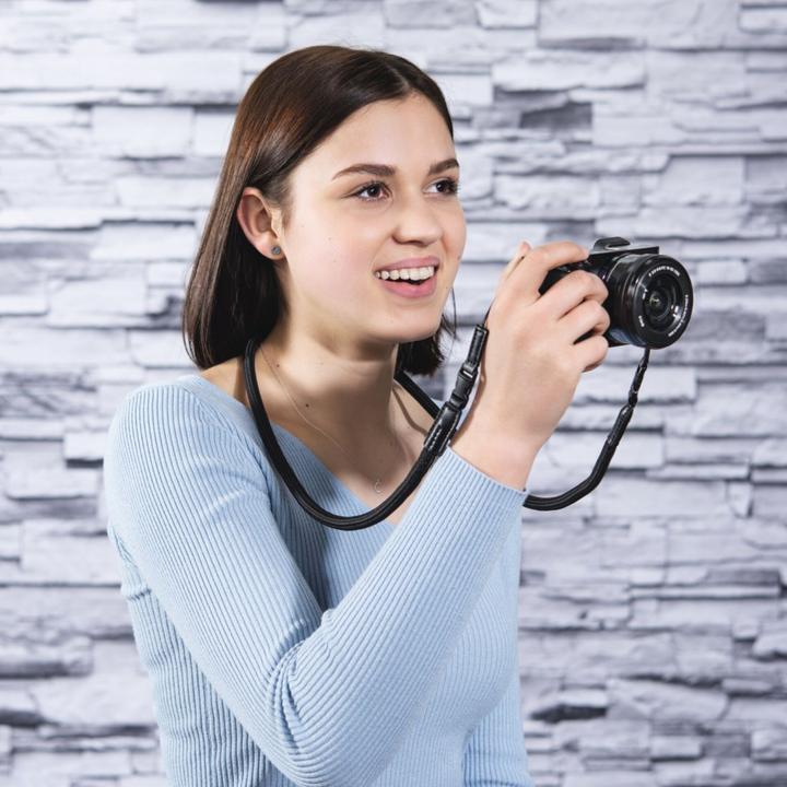 Actual product image Hama Braid 120 (Shoulder strap, Neck belt)