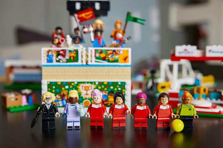 Actual product image LEGO Icons (40634, LEGO Icons, LEGO Rare Sets)