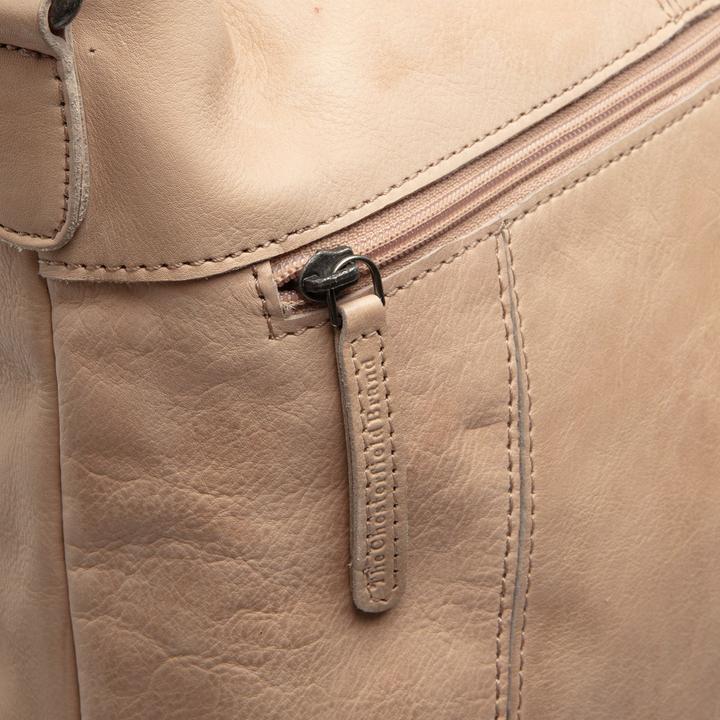 Actual product image The Chesterfield Brand Sintra Schultertasche Leder 34 cm