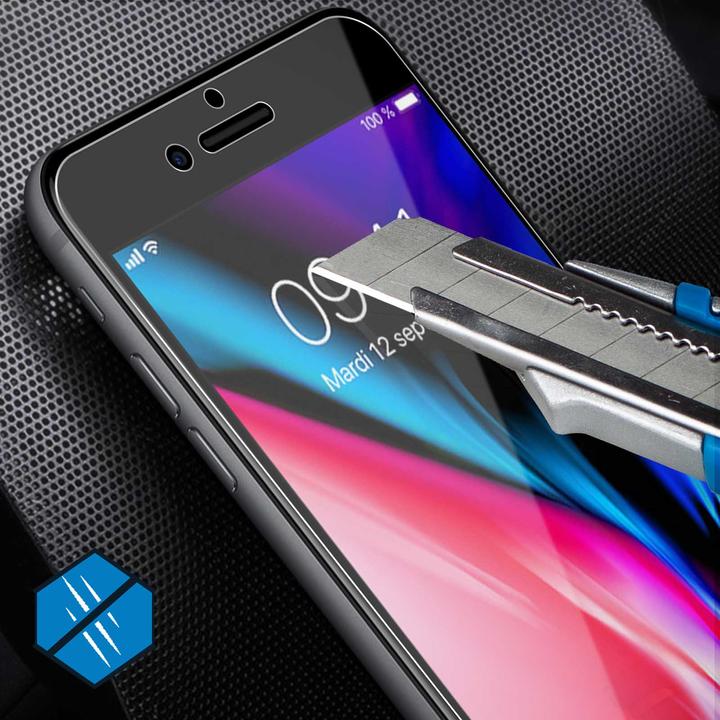 Actual product image Avizar Latex display protection film (1 Piece, Apple iPhone SE (3rd Gen))