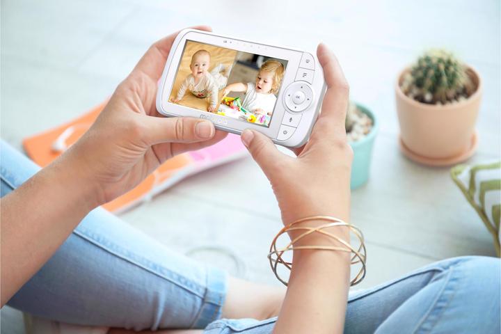 Actual product image Motorola Baby Monitor Video EASE 35 Twin (Video & Audio, 300 m)