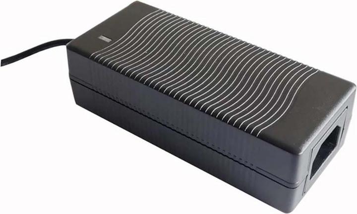 Produktbild Rs Pro Steckernetzteil, 90  264V ac, 18V dc / 3.5A, IEC 320-C14 Anschluss