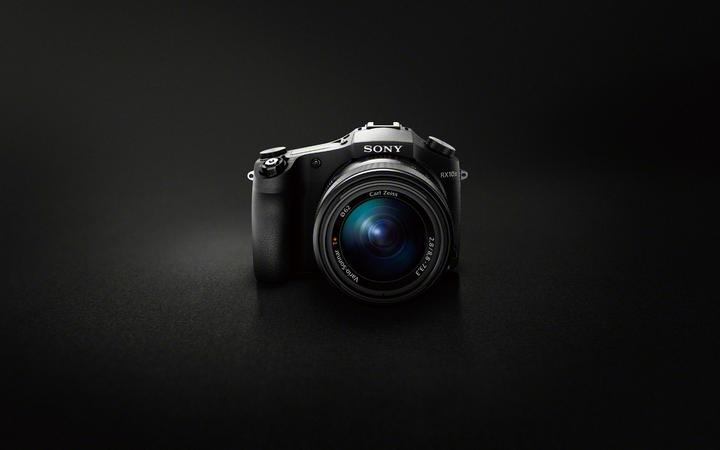Produktbild Sony Cyber-Shot DSC RX10 Mark II (24 - 200 mm, 20.20 Mpx, 1")