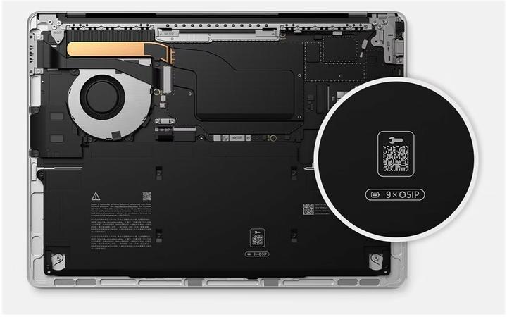 Actual product image Microsoft Surface Laptop 7th Edition (Intel) for business - Copilot+ PC (15", Intel Core Ultra 5 236V, 16 GB, 256 GB, CH)