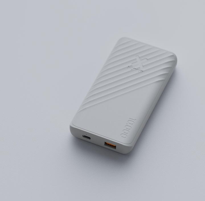 Actual product image Xtorm Go2 Series (10000 mAh, 15 W, 37 Wh)