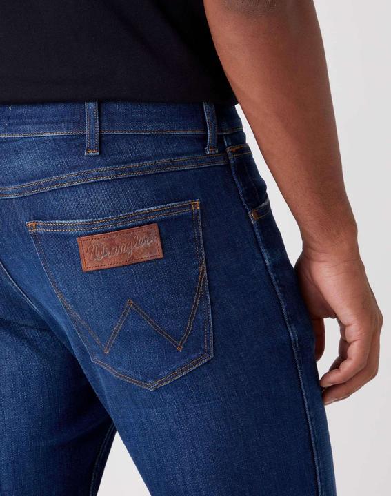 Actual product image Wrangler Greensboro (W42/L34)