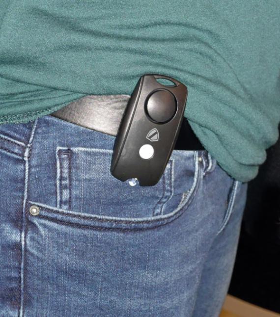 Actual product image Schwaiger HSP100 533 personal alarm push button