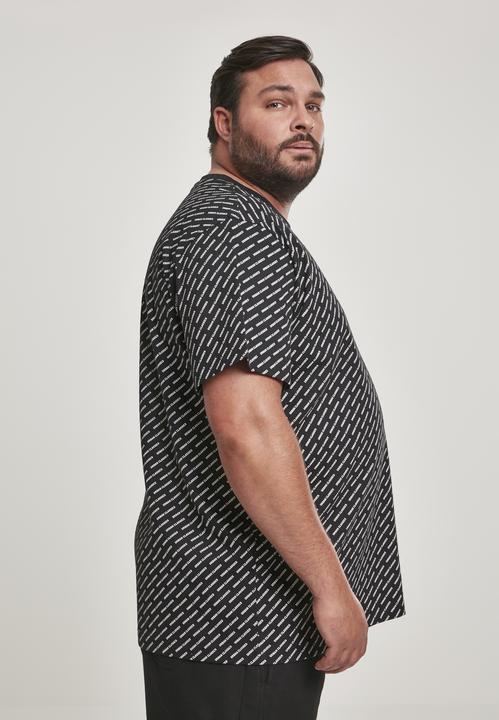 Actual product image Urban Classics Allover Logo Tee (XXL)