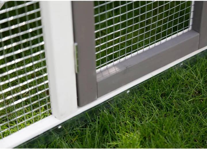 Actual product image Kerbl Rodent hutch Freetime Hatch, wooden house with free run, bitumen roof, replacement tray