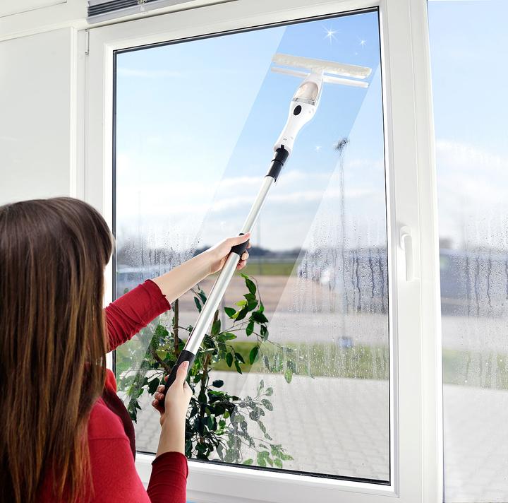 Image du produit Sichler Kit d'aspirateur de vitres sans fil avec manche télescopique & accessoires