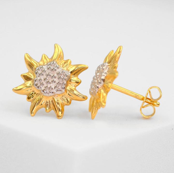 Actual product image Muau Edelweiss (750/18 K Gold)