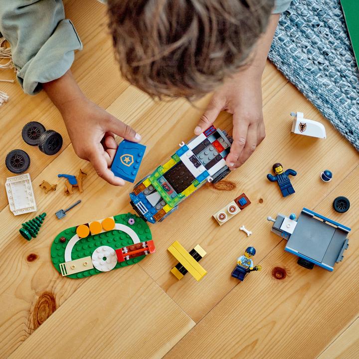 Produktbild LEGO Mobiles Polizeihunde-Training (60369, LEGO City)
