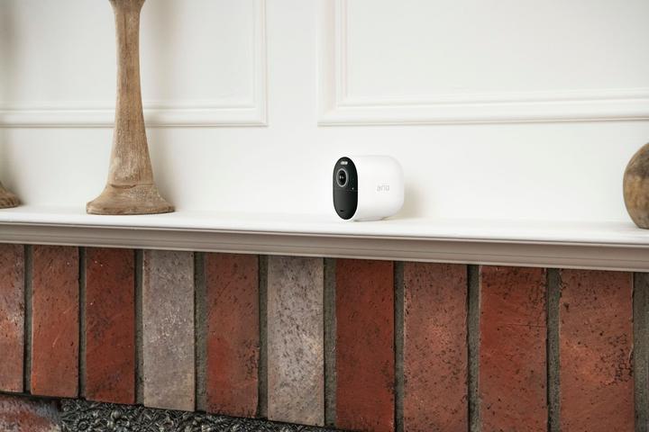 Produktbild Arlo Ultra 2 Spotlight Kamera (3840 x 2160 Pixels)