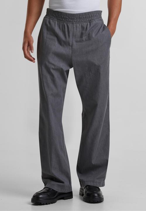 Actual product image Urban Classics Oversized Lightweight Denim Pants - 140921 (XXL)