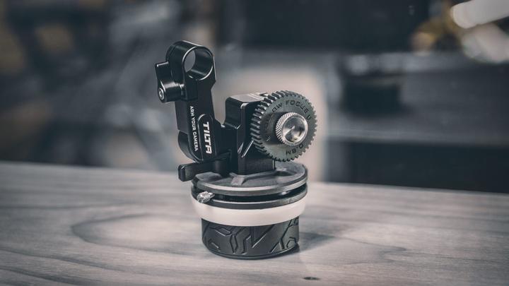 Image du produit Tilta Mini Follow Focus (Suivre Focus)