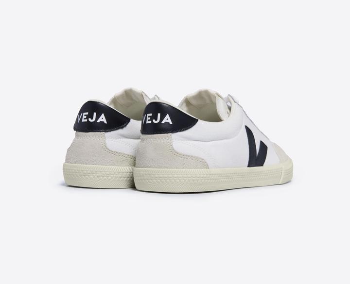 Produktbild Veja Volley (39)