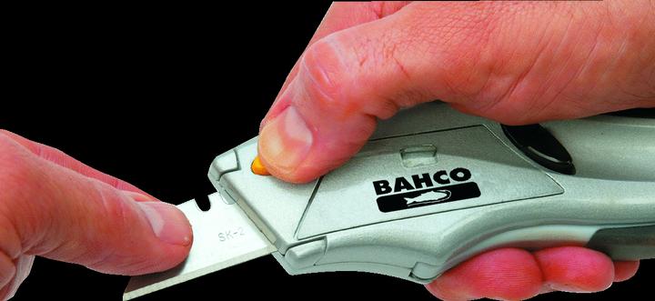 Actual product image Bahco Mini cutter knife with automatic blade retraction and rubber handle (Cutters)