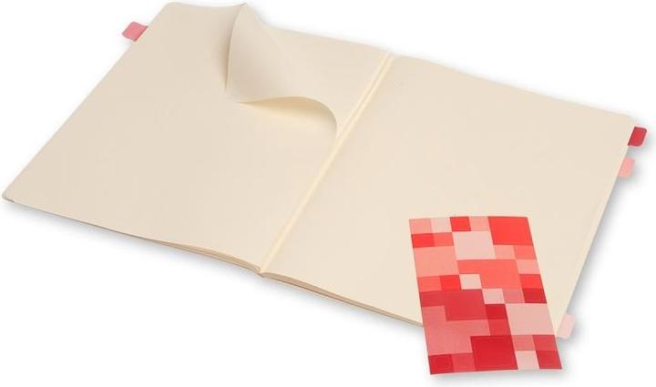 Actual product image Moleskine Flounce (A5, Plain)