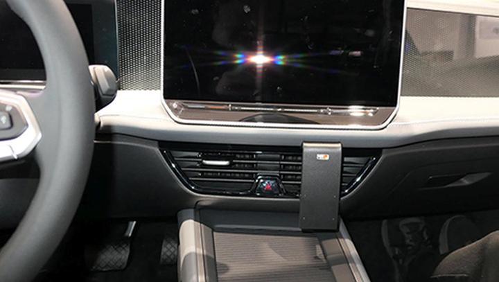 Produktbild Brodit ProClip Volkswagen Passat Bj. 24