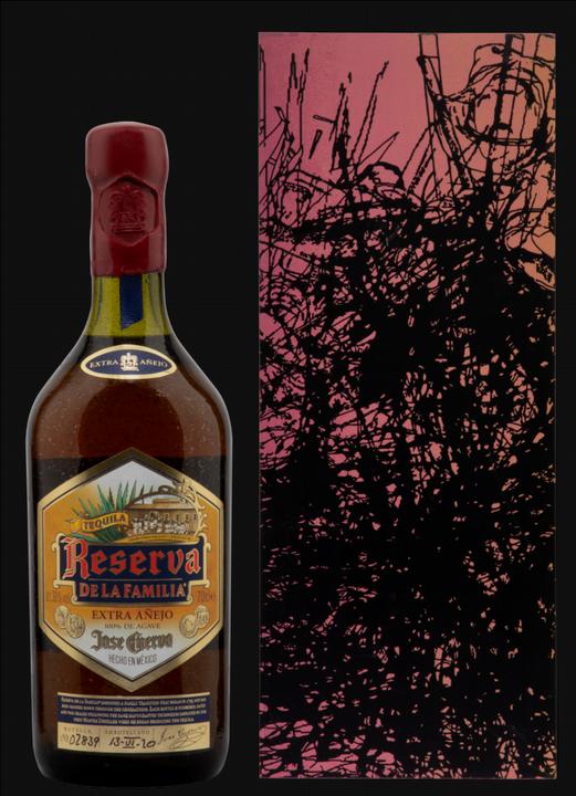Immagine prodotto Jose Cuervo Tequila Reserva de la Familia 2017 (1 x 70 cl)