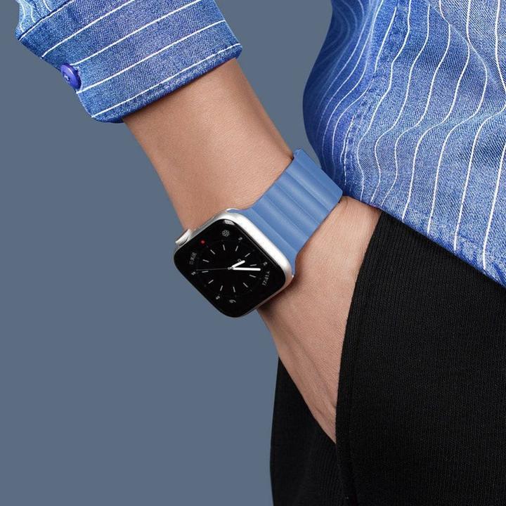 Actual product image Dux Ducis magnetic strap watch strap 7/6/5/4/3/2 (40 mm, 38 mm, 41 mm, Silicone, Apple Watch Series 2, Apple Watch Series 3, Apple Watch Series 1, Apple Watch Series 4, Apple Watch Series 5, Apple Watch Series 6, Apple Watch Series 7, Apple Watch Series 8, Apple Watch Series 9, Apple Watch SE)