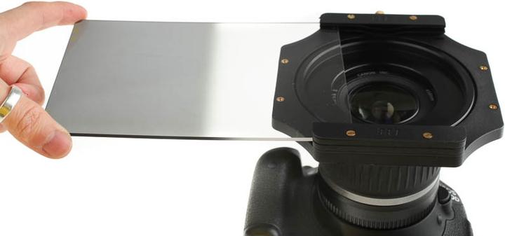 Immagine prodotto Lee Filters 0.9ND Grado medio 100x150mm (15000 mm, Filtri graduati grigi)
