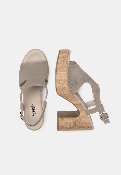 Actual product image Nero Giardini Pumps (38)