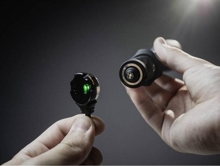 Image du produit ArmyTek Lampe de poche Lampe de poche VIKING PRO MAGNET USB Warm (16 cm, 2050 lm)
